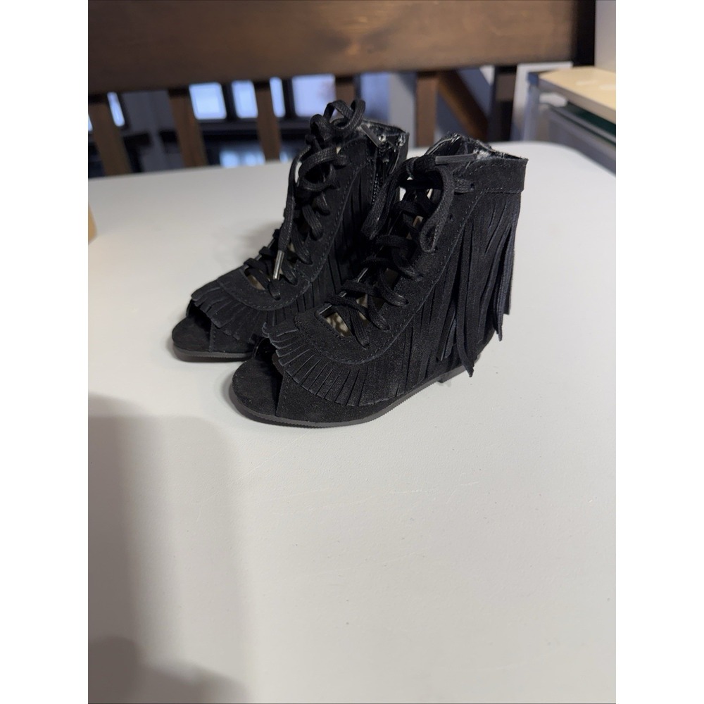 JOYFOLIE TODDLER SIZE 4 Black‎ Suede Fringe Boots SIDE ZIPPER PEEP TOE